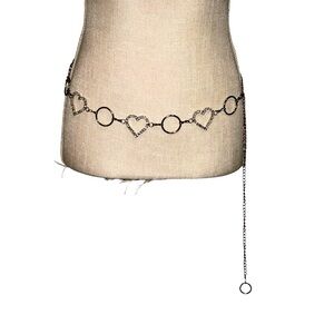Elegant Silvertone & Rhinestone Heart Chain Link Belt